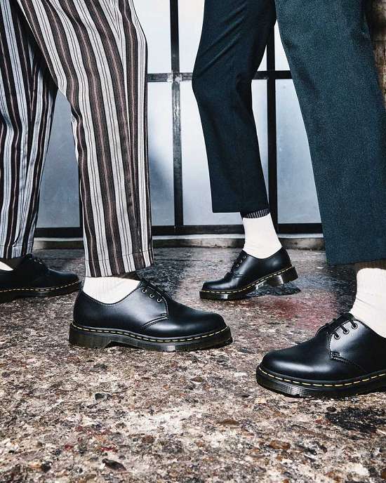 Zapatos De Vestir Dr. Martens Vegan 1461 Mujer Negros MX-75043